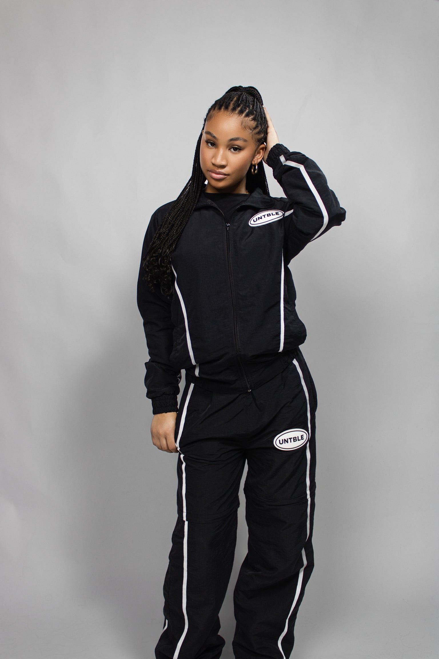 BLACK "UNTBLE" TRACKSUIT SET